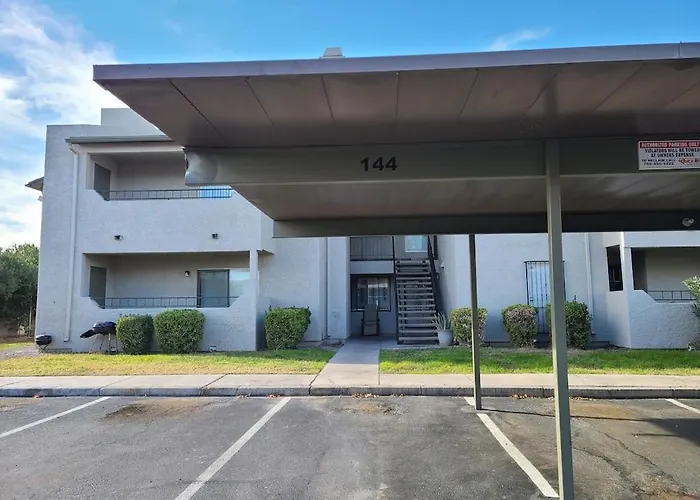 2Bed 1 Bath Condo Near Nellis Afb & The Strip